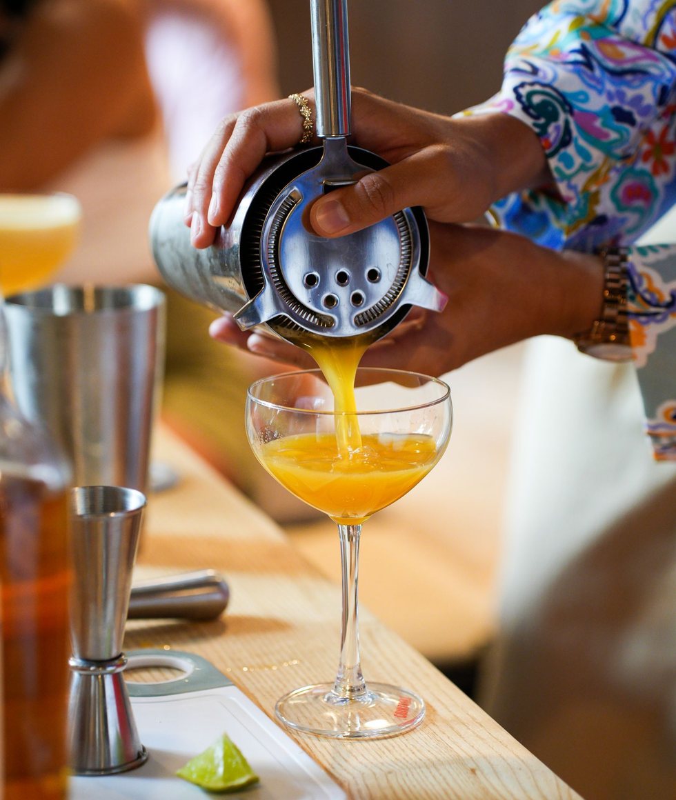 Cocktail by JMC préparé au shaker