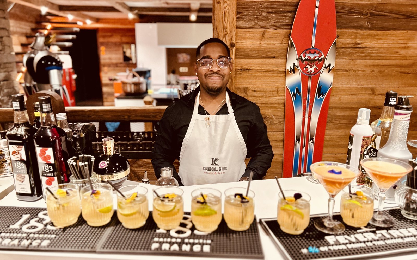Bar à cocktails Kreolbar préparé par JMC